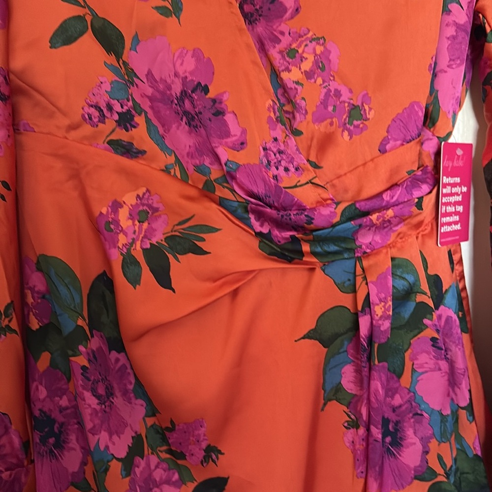 Buddy Love Satin Astrid Tuscan Rose NWT Orange kimono wrap style dress, size S - Picture 4 of 10